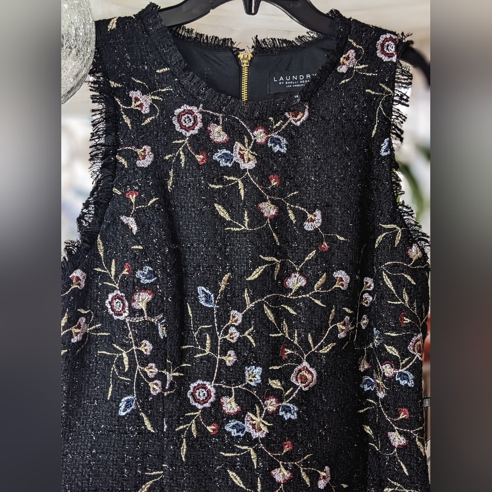 ❤️ Laundry by Shelli Segal Floral Embroidered Tweed